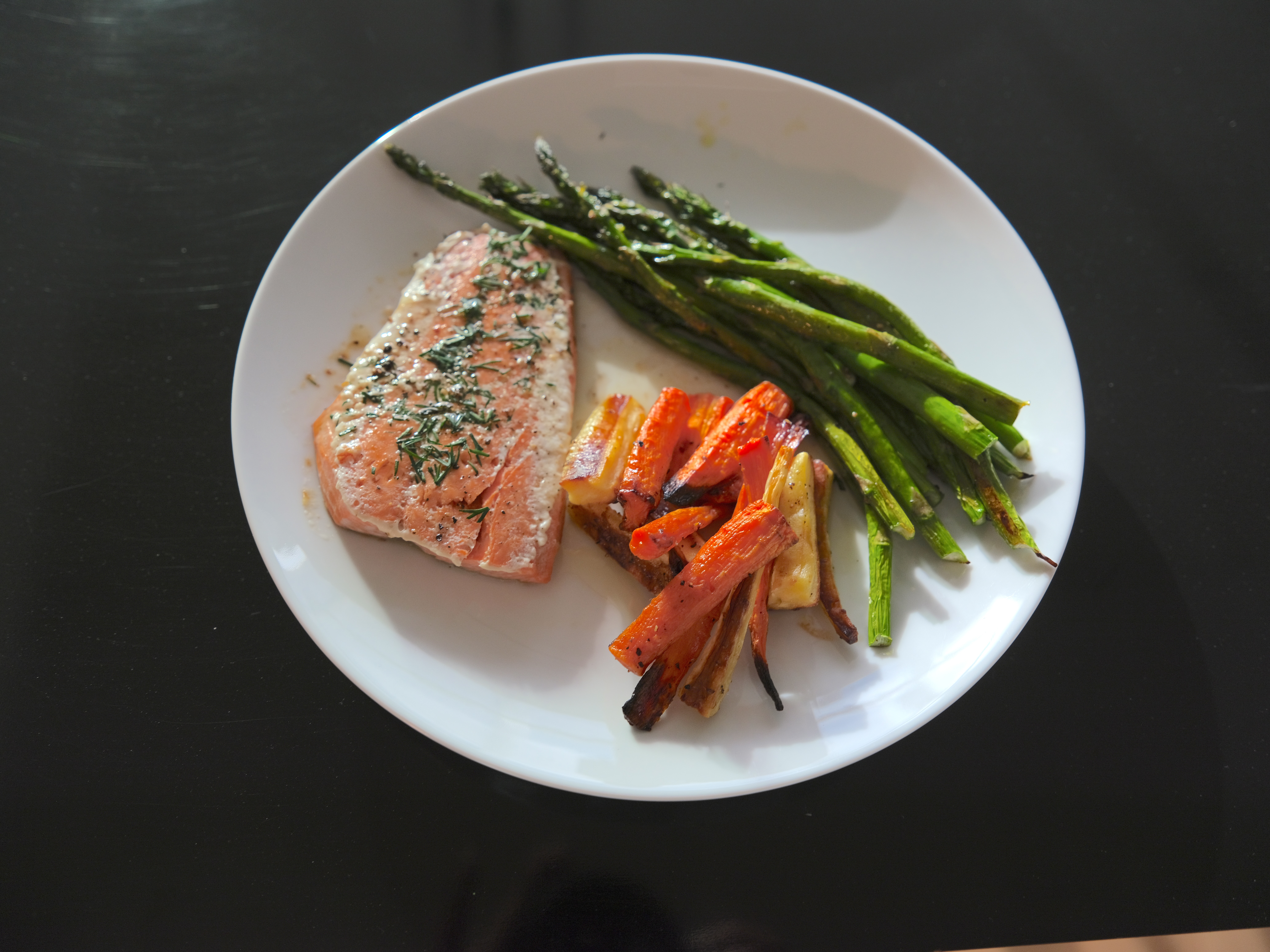 Salmon with Roasted Veg